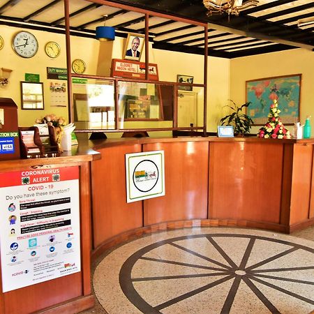 Wagon Wheel Hotel Элдорет Экстерьер фото