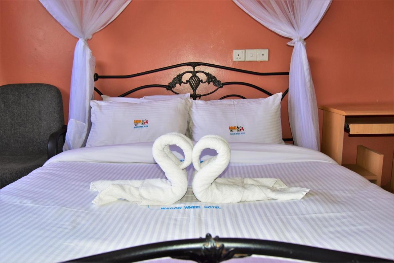 Wagon Wheel Hotel Элдорет Экстерьер фото